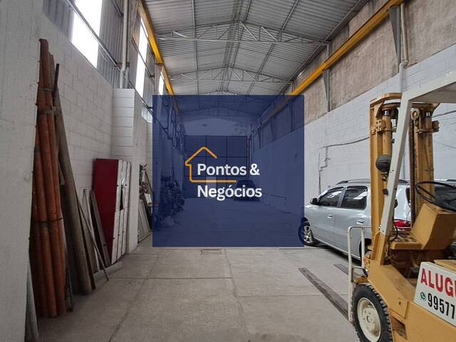 Galpão 460m2
