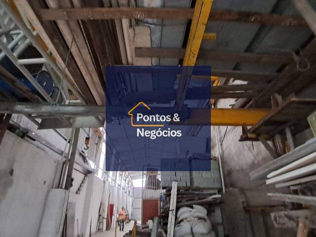 Galpão 460m2