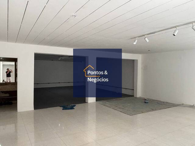 Loja 130m2