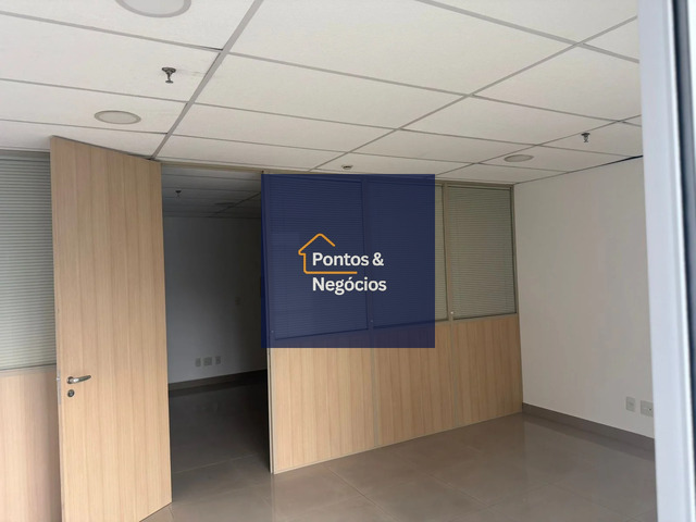 #1881 - Conjunto Comercial para Locação em São Paulo - SP