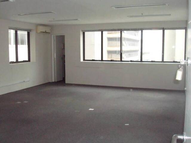 Conjunto Comercial para Locação em São Paulo - 4