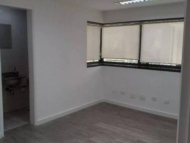 #CJ0055 - Conjunto Comercial para Venda em São Paulo - SP - 2