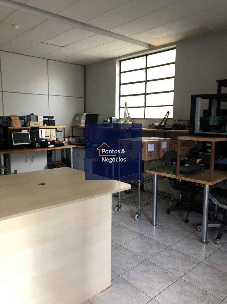 Sala-Conjunto, 605 m² - Foto 28