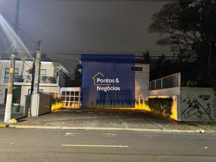 Prédio Inteiro, 600 m² - Foto 1