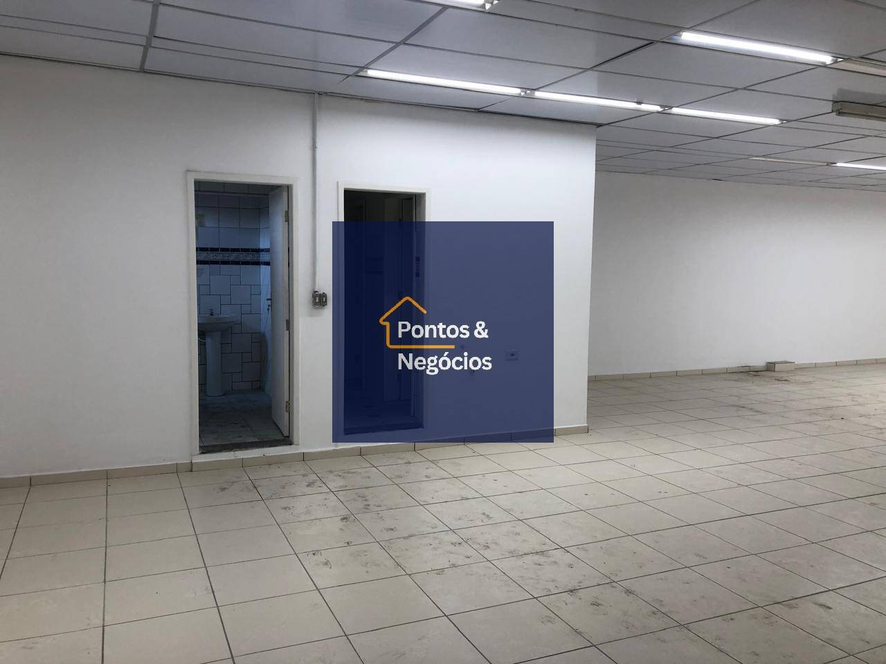 Loja-Salão, 1140 m² - Foto 1