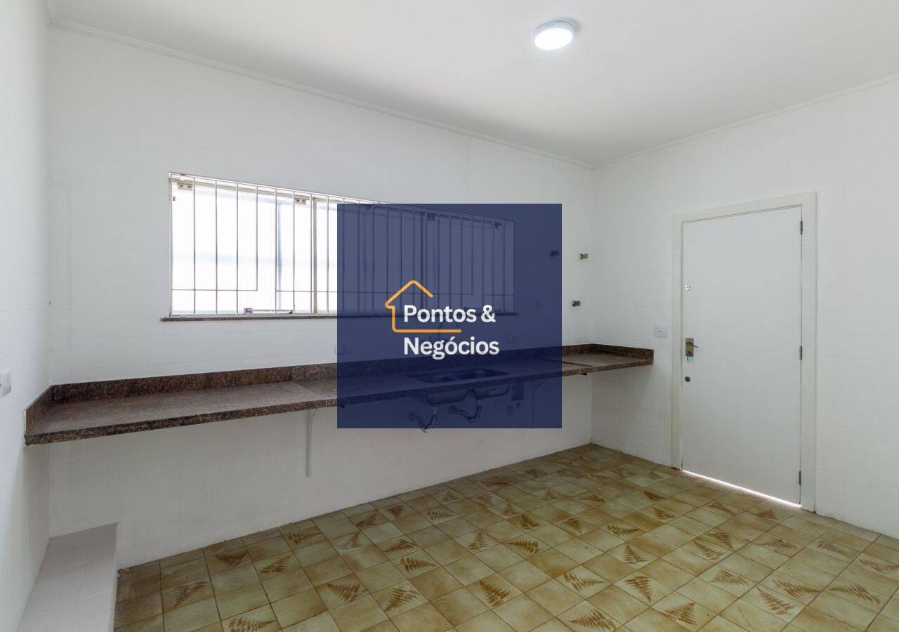 Casa, 4 quartos, 330 m² - Foto 29