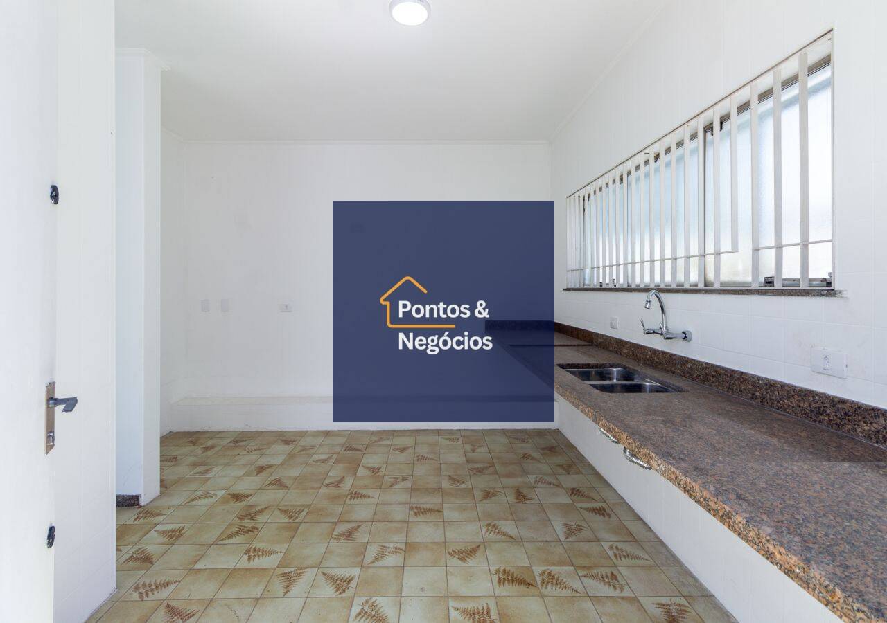 Casa, 4 quartos, 330 m² - Foto 31