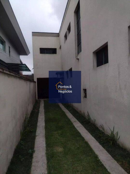 Casa, 9 quartos, 250 m² - Foto 2