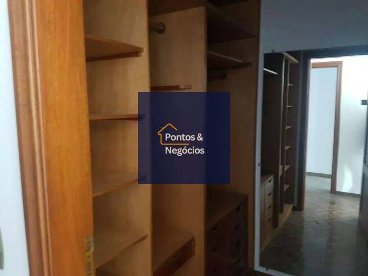 Casa, 4 quartos, 350 m² - Foto 35