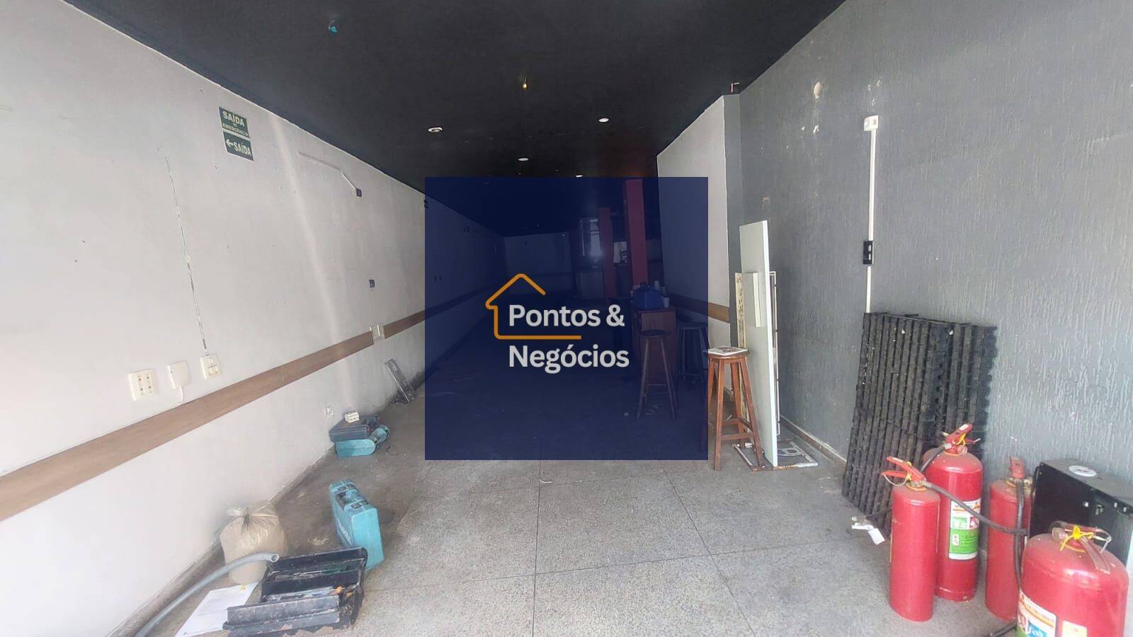 Loja-Salão, 300 m² - Foto 1
