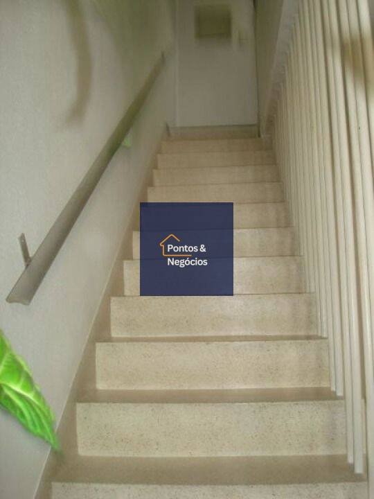 Casa, 7 quartos, 180 m² - Foto 12