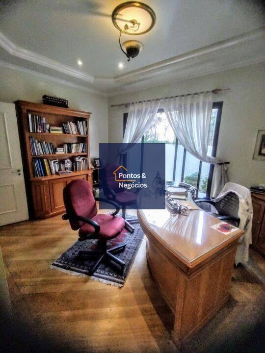 Casa, 8 quartos, 255 m² - Foto 19