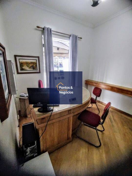 Casa, 8 quartos, 255 m² - Foto 24