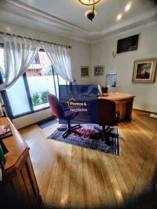 Casa, 8 quartos, 255 m² - Foto 30