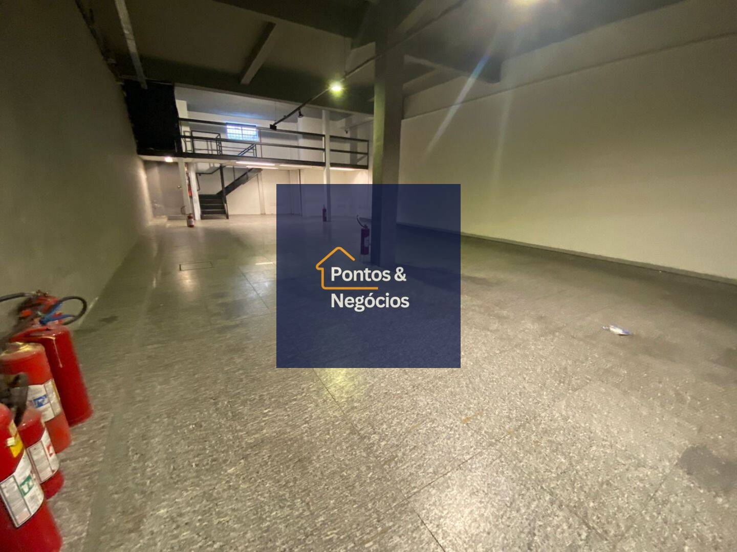 Loja-Salão, 101 m² - Foto 1